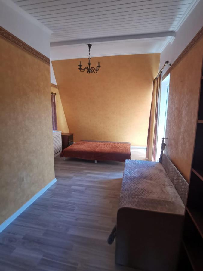 Apartament - Dom Zielona Gora  Luaran gambar